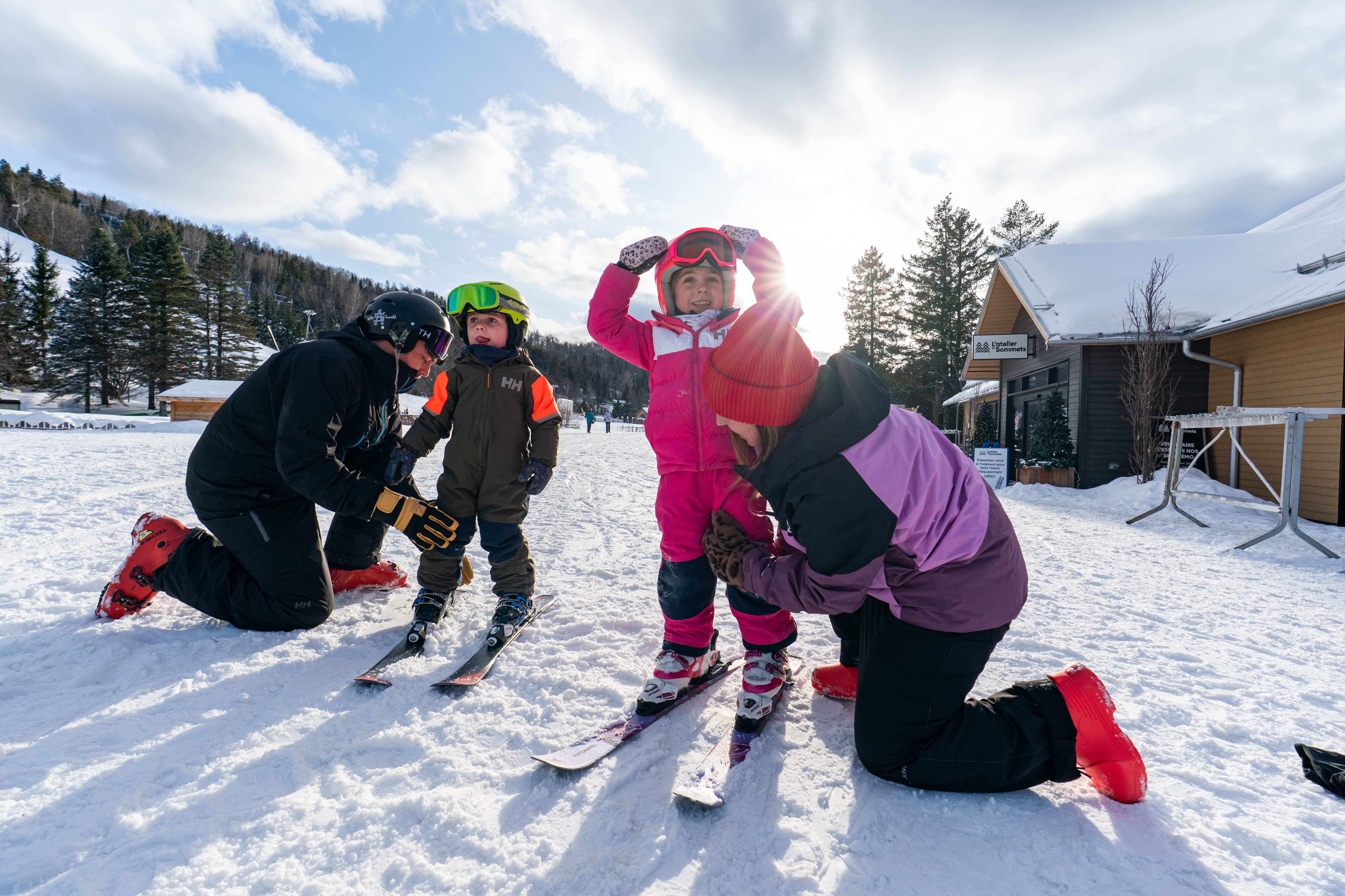 Sommet Saint Sauveur Atelier Enfant Famille Hiver Jour