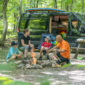 Sommet Morin Heights Camping Cabine Famille Van Famille Guimauve