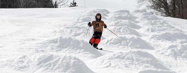 Introduction aux bosses | 6 à 17 ans | Samedi | Ski