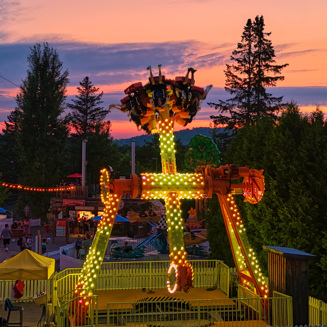 Sommet Saint Sauveur Parc Fun Soir Famille Sputnik