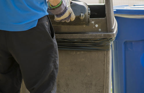 Bonne forme physique - Aime travailler à l'extérieur - Fiabilité - Ponctualité - Aime le travail en équipe