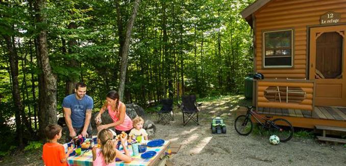 Sommet Morin Heights Camping Cabine Famille