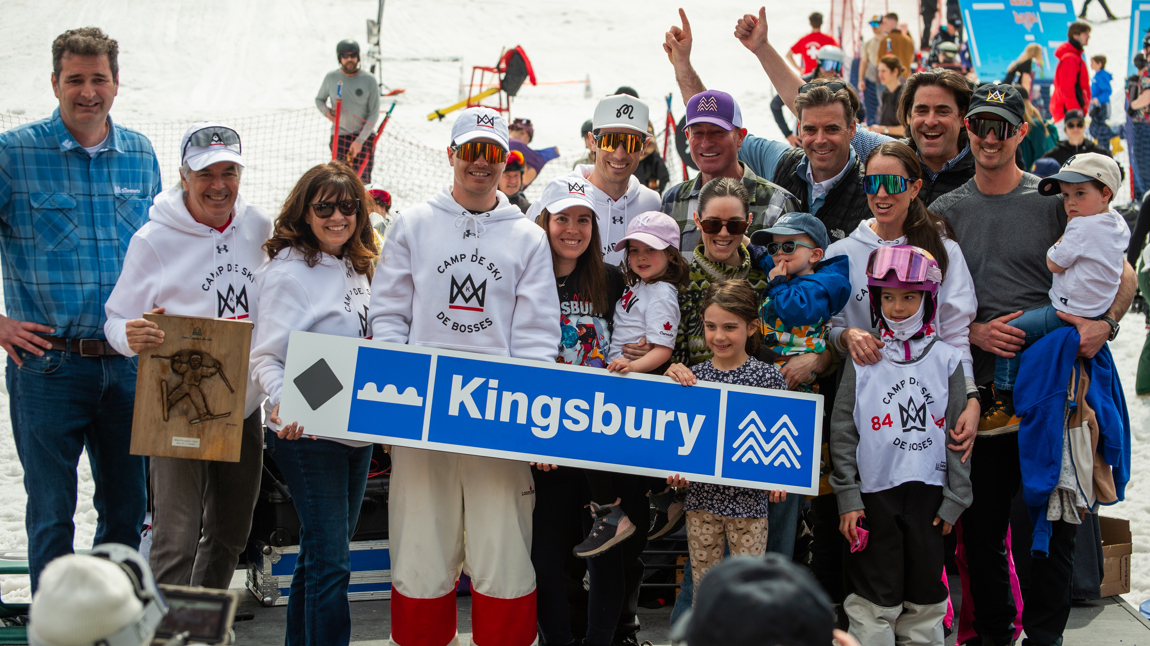 Une piste emblématique renommée en l’honneur de Mikaël Kingsbury au Sommet Saint-Sauveur