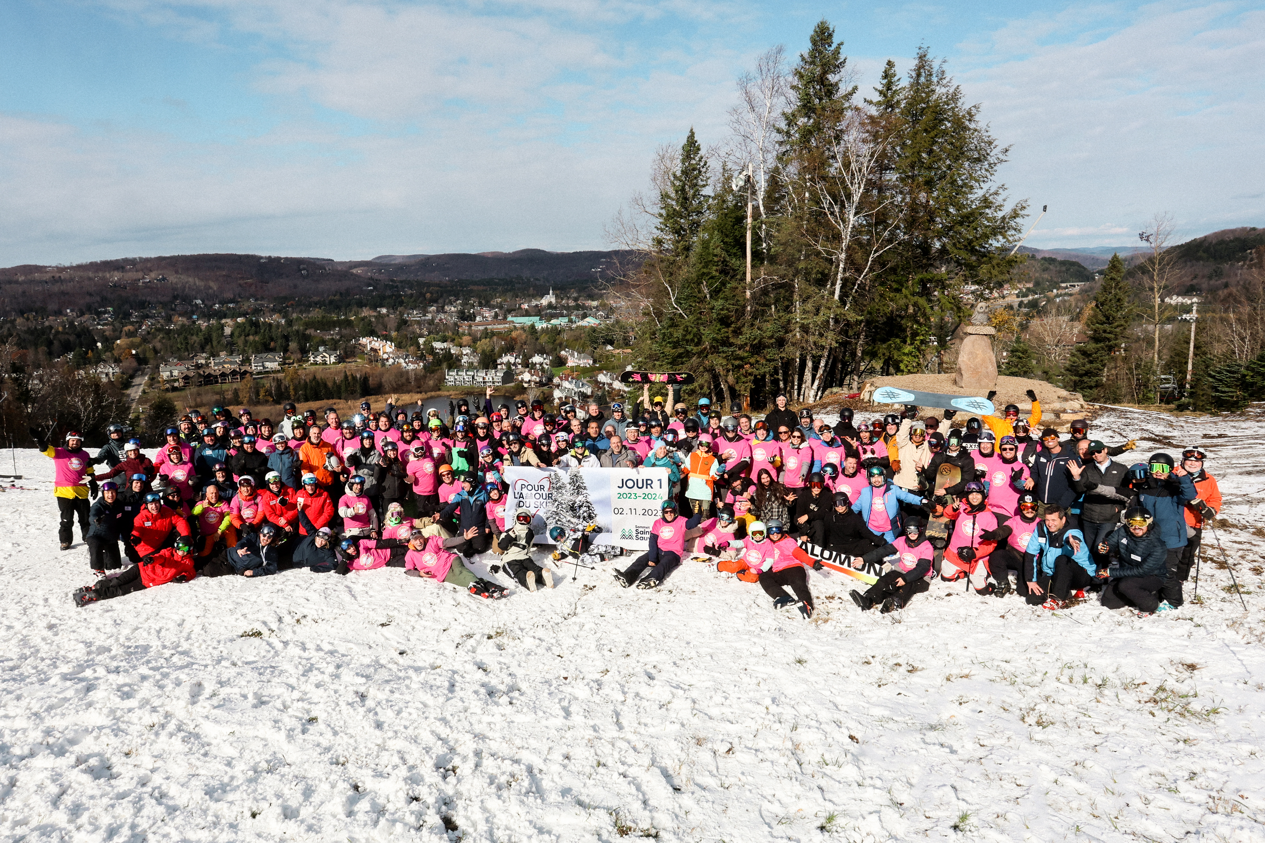 Sommets Saint Sauveur A Propos About Us Jour1 Groupe Tshirt