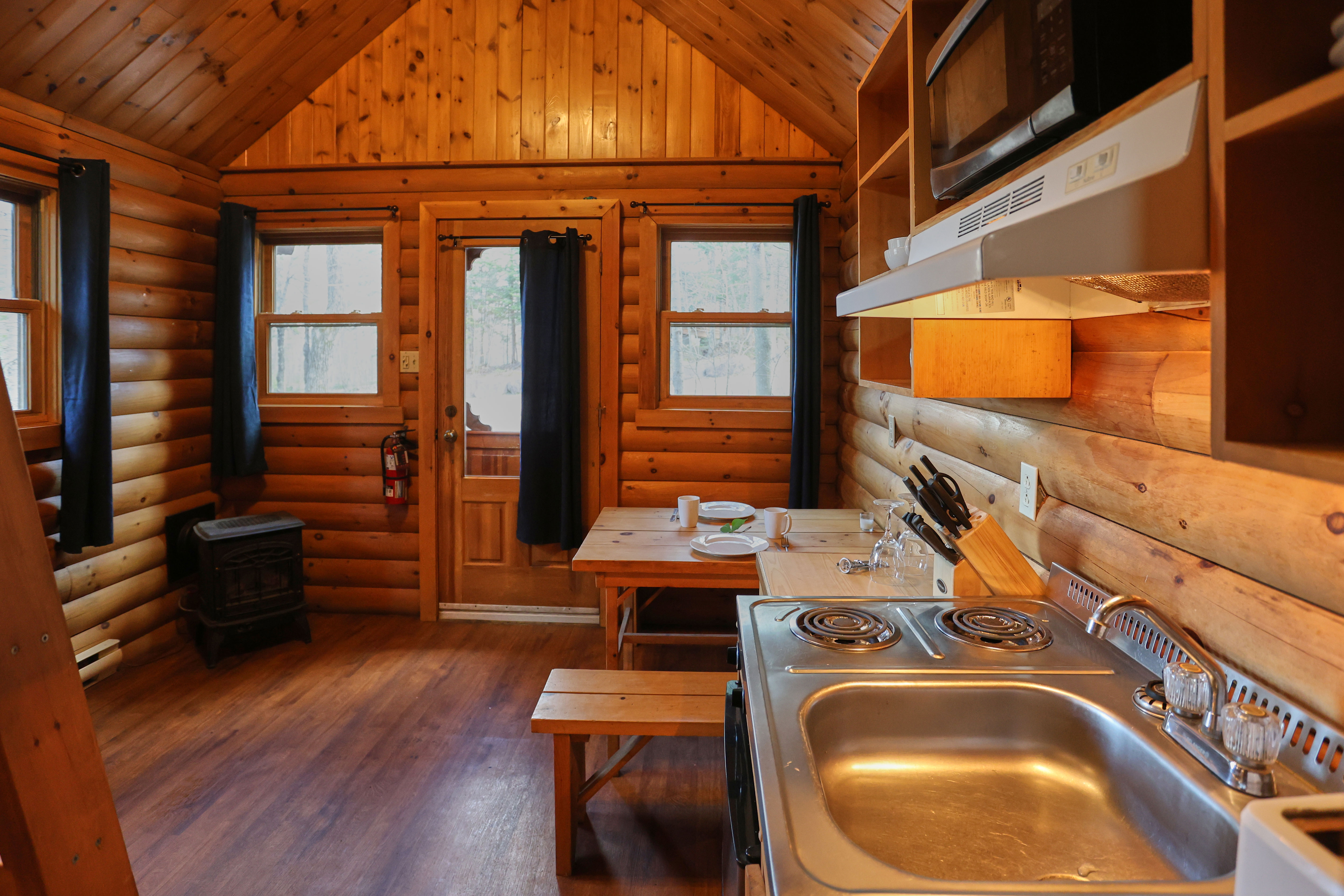 Sommet Morin Heights Camping Cabine Interieur 3