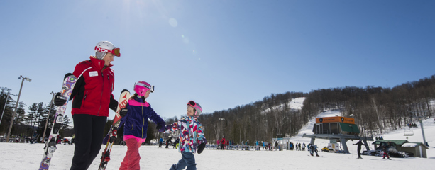 Camp Nouvel an | Matin ou après-midi | 3 à 5 ans |  2 au 4 janvier 2026 | Ski